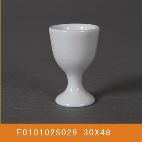 小(xiǎo)高脚酒杯